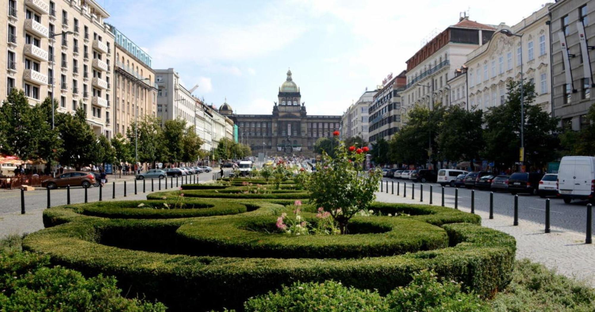Premium Apart With A Balcony Prague Lejlighed Eksteriør billede